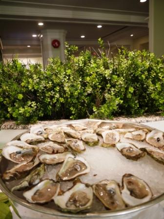 Two kinds of Oysters on the shell